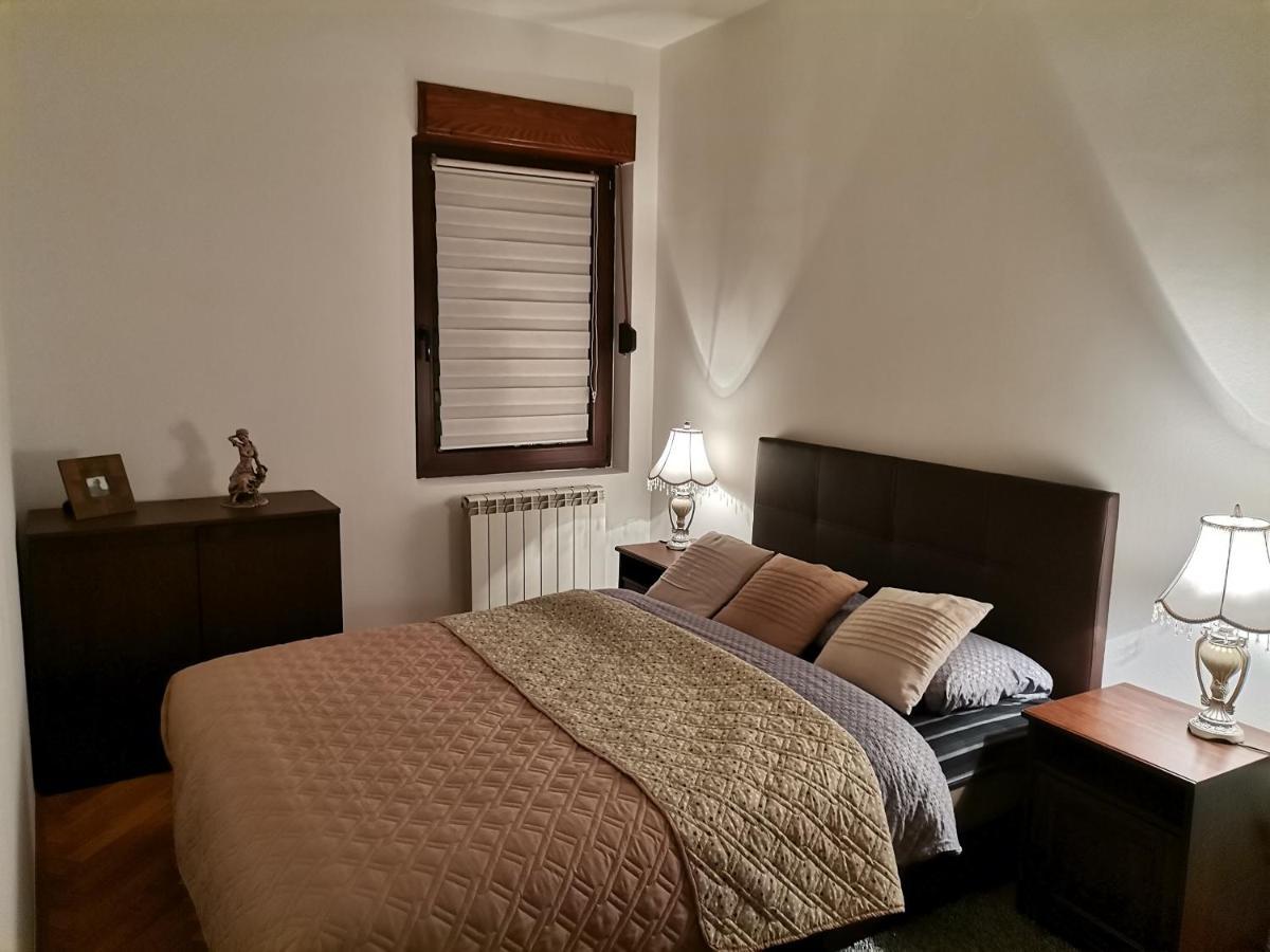 Rajana , Beograd - Hram Svetog Save Lägenhet Exteriör bild