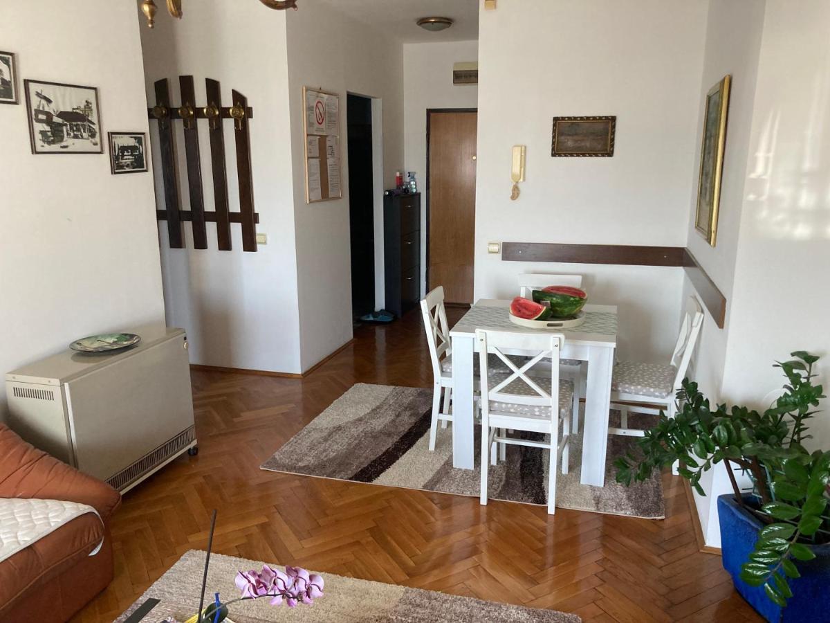 Rajana , Beograd - Hram Svetog Save Lägenhet Exteriör bild